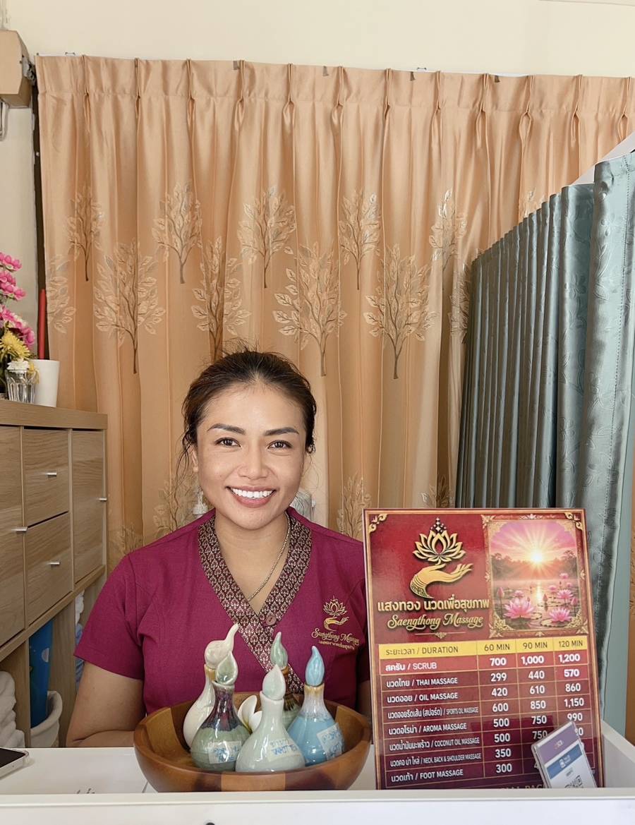 Saengthong Massage therapist