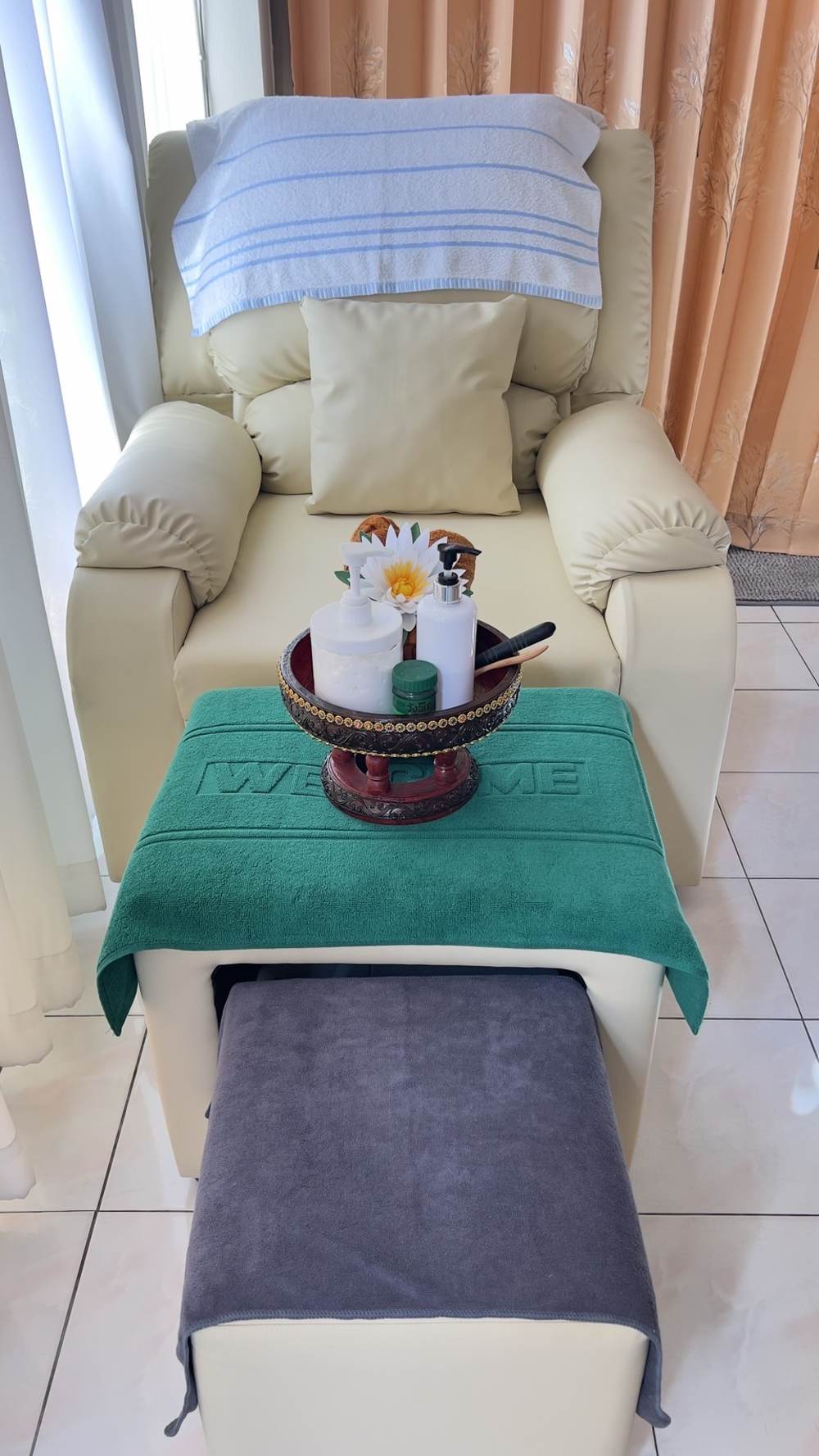 Saengthong Massage interior